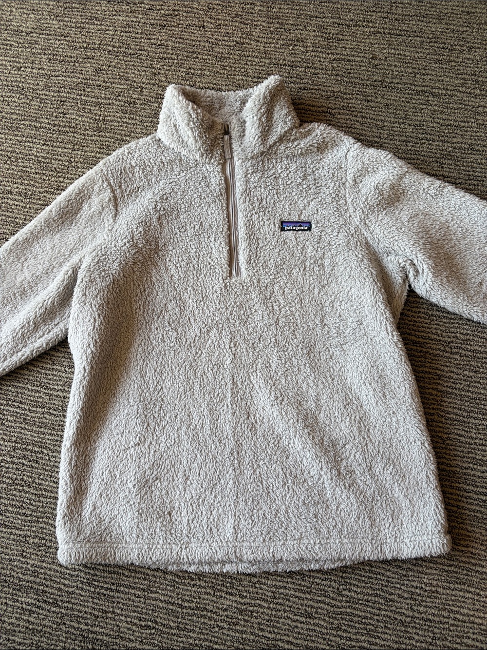Patagonia Light Grey Sherpa Quarter-Zip Jacket - Excellent Condition! Women’s XL
